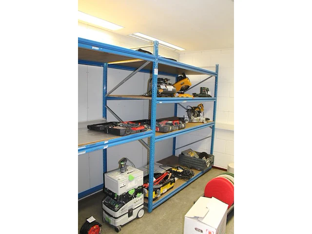 Magazijnstelling bestaande uit 5 staanders met afmeting 100 x 225 en 22 liggers met lengte 100 / 150 cm. le... - afbeelding 2 van  3