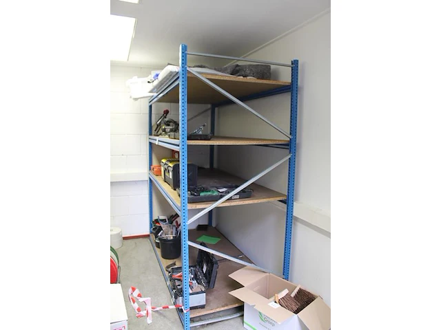 Magazijnstelling bestaande uit 5 staanders met afmeting 100 x 225 en 22 liggers met lengte 100 / 150 cm. le... - afbeelding 3 van  3