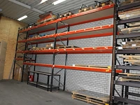 Magazijnstelling bestaande uit vier staanders, 24 leggers en 12 legbladen, afm. staanders circa 450 x 110 x... - afbeelding 1 van  2