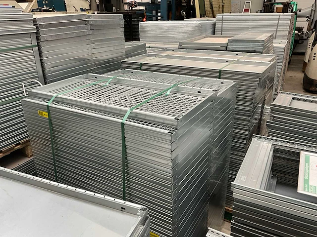 Magazijnstelling (ca. 150 m) - afbeelding 7 van  26