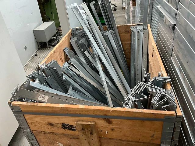 Magazijnstelling (ca. 150 m) - afbeelding 11 van  26
