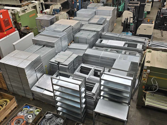 Magazijnstelling (ca. 150 m) - afbeelding 1 van  26