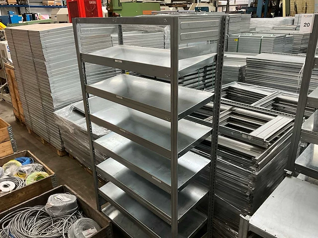 Magazijnstelling (ca. 150 m) - afbeelding 12 van  26