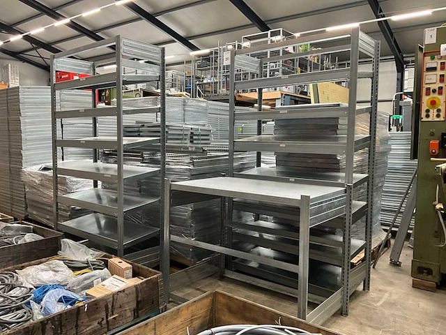 Magazijnstelling (ca. 150 m) - afbeelding 23 van  26