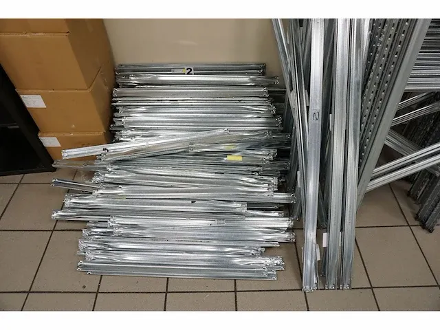 Magazijnstelling circa 50 m - afbeelding 7 van  8