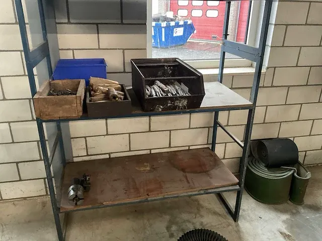 Magazijnstelling met boren - afbeelding 3 van  8