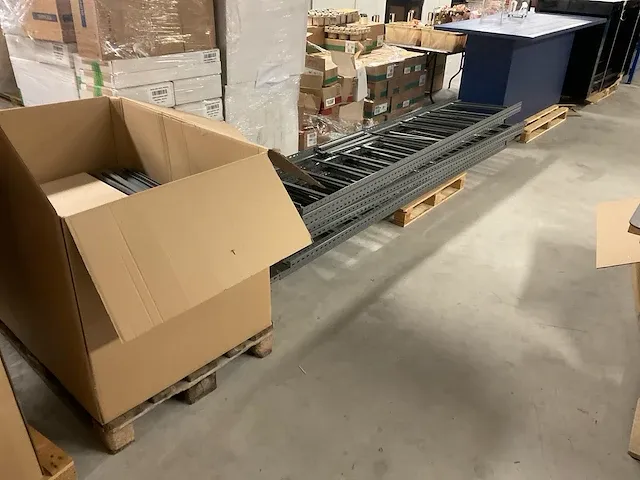 Magazijnstelling - afbeelding 1 van  7