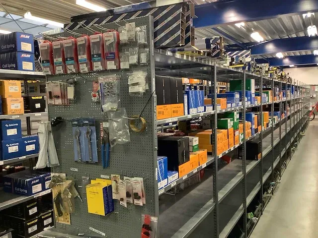 Magazijnstelling - afbeelding 1 van  6