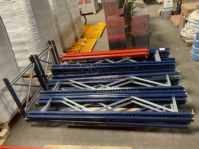 Magazijnstelling - afbeelding 1 van  9