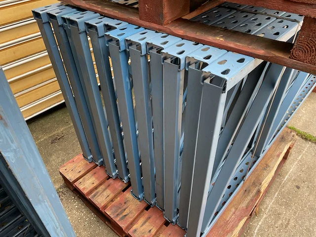 Magazijnstellingen 267 meter - afbeelding 9 van  10