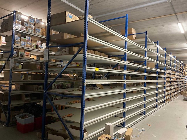 Magazijnstellingen (280 meter - 2901 m2) - afbeelding 5 van  12