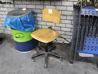 Magazijnstoel. - afbeelding 1 van  2