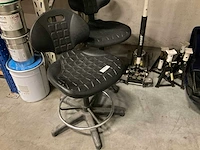 Magazijnstoelen (2x) - afbeelding 2 van  2