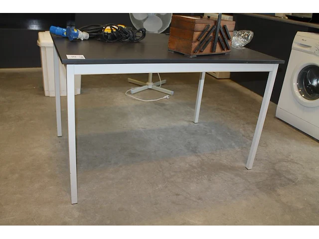 Magazijntafel 80 x 120 x 75 cm. let op! exclusief genummerde producten op tafel. - afbeelding 2 van  3
