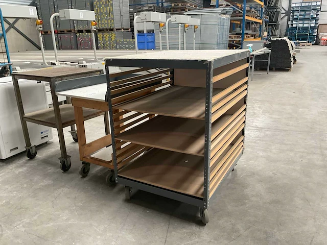Magazijnwagen (3x) - afbeelding 1 van  4
