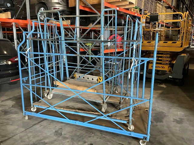 Magazijnwagen (4x) - afbeelding 1 van  3