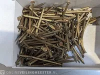 Magazijnwagen met divers ijzerwaar - afbeelding 28 van  36
