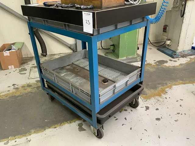 Magazijnwagen - afbeelding 2 van  2