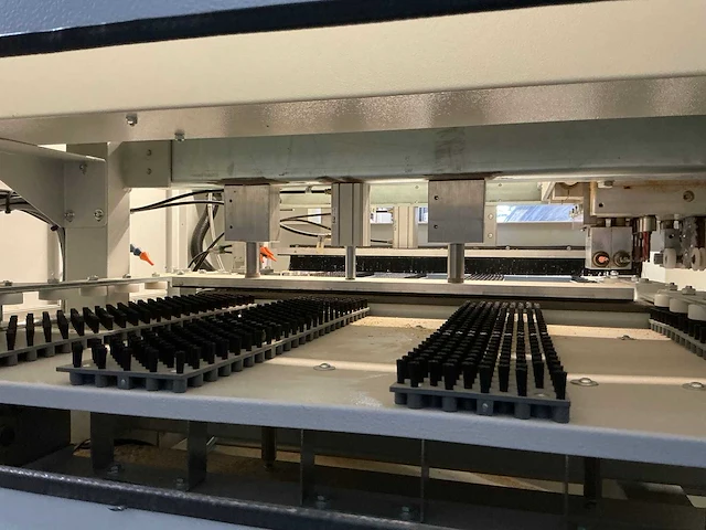 Maggi - gt 800 - cnc-boormachine - afbeelding 9 van  12