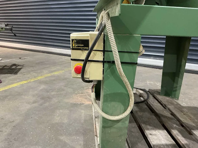 Maggi - radiaalafkortzaagmachine - afbeelding 10 van  11