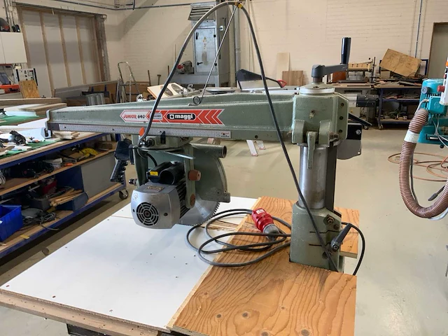 Maggi junior 640 cirkelzaagmachine - afbeelding 6 van  16