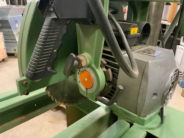 Maggi junior 640 radiaalafkortzaagmachine - afbeelding 5 van  7