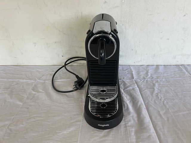 Magimix nespresso citiz - m196 - cn - afbeelding 2 van  3