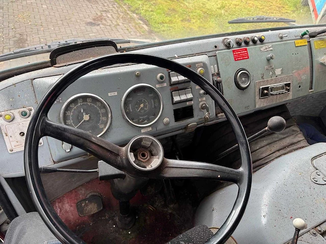 Magirus deutz - 4x4 110 d7 - vrachtwagen - afbeelding 2 van  10