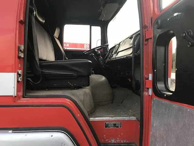 Magirus deutz 170d11 brandweerwagen - afbeelding 14 van  26