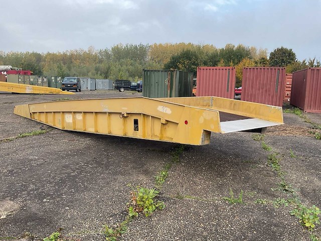 Magline mobile loading ramp - afbeelding 3 van  9