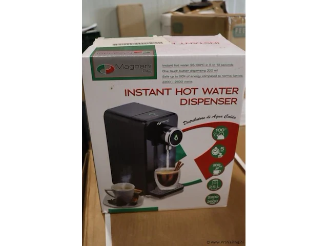 Magnani italy instant hot water dispenser - afbeelding 1 van  4