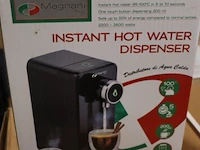 Magnani italy instant hot water dispenser - afbeelding 1 van  4