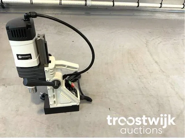 Magneetboor machine - afbeelding 4 van  8