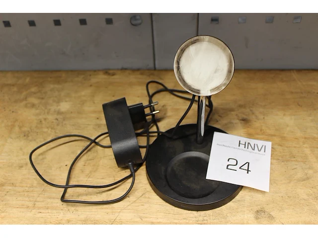 Magneettelefoonhouder met oplader. - afbeelding 1 van  1