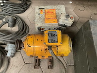 Magneta kabellier - afbeelding 2 van  4