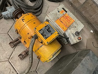 Magneta kabellier - afbeelding 3 van  4