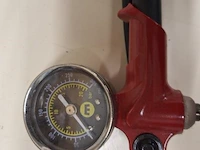 Magura pomp t.b.v. dempers fiets - afbeelding 3 van  3