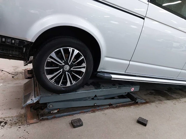 Maha - twin f iii 3.0 vas 6329 - vehicle lifts - 2011 - afbeelding 2 van  4