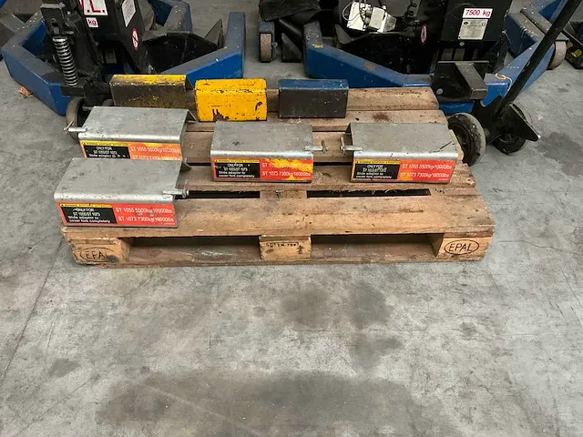 Maha rgm6-16x4 capaciteit 7500 kg elektrische hefkolom (6x) - afbeelding 13 van  21