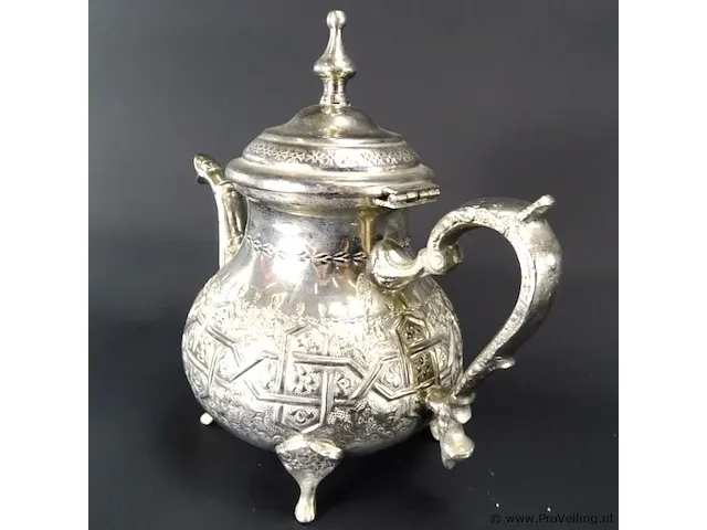 Mahden verzilverde noord-afrikaanse theepot - afbeelding 3 van  5