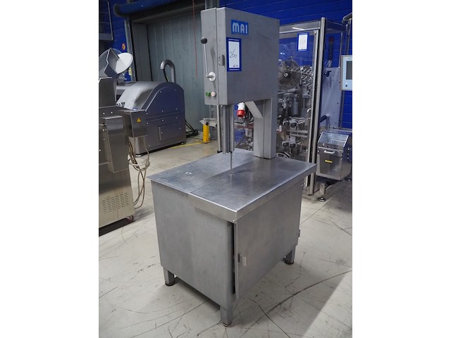 Mai - afbeelding 1 van  10