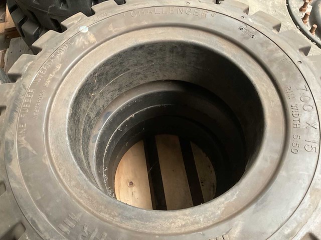 Mainetire heftruck band (6x) - afbeelding 3 van  3