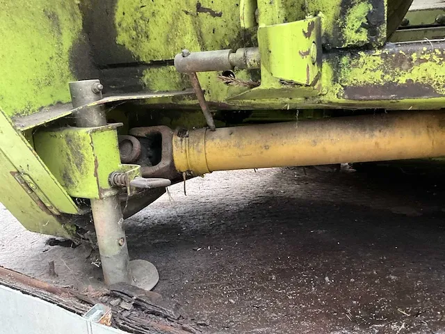 Maïsplukker claas - afbeelding 18 van  37