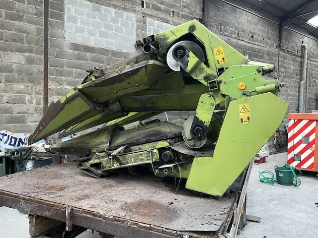 Maïsplukker claas - afbeelding 23 van  37
