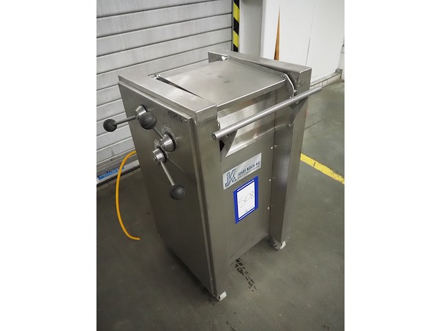 Maja - afbeelding 3 van  10