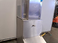 Maja - afbeelding 1 van  12