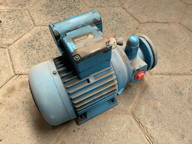 Mak commo kl0597 elektromotor - afbeelding 1 van  4