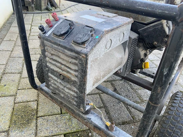 Maka powerpack stroomgenerator - afbeelding 5 van  6