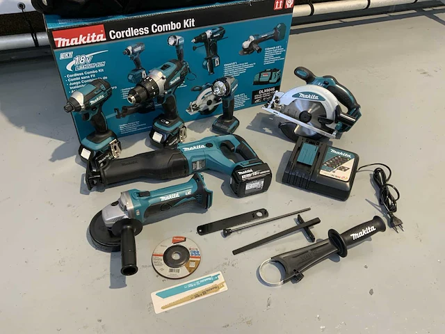 Makita - 18v 3.0 ah cordless combo kit - gereedschapsset - afbeelding 2 van  9