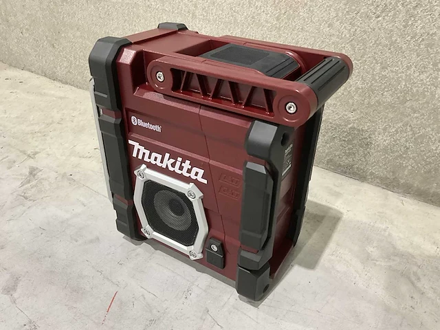 Makita - 2025 - dmr108ar - bouw- en bevestigingsmateriaal - afbeelding 4 van  11